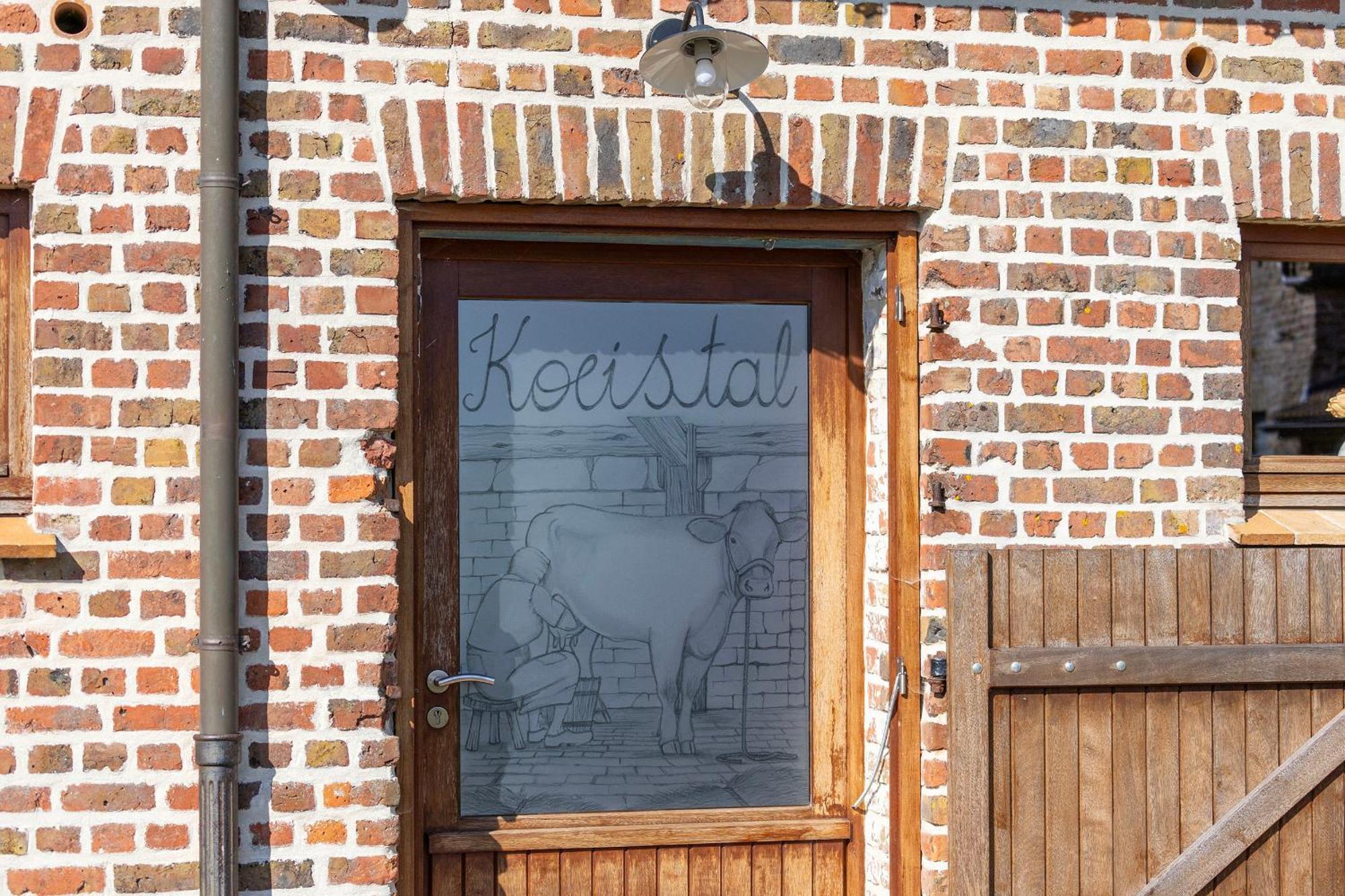 Holiday Home 'T Hof Der Witte Damen Veurne Szoba fotó