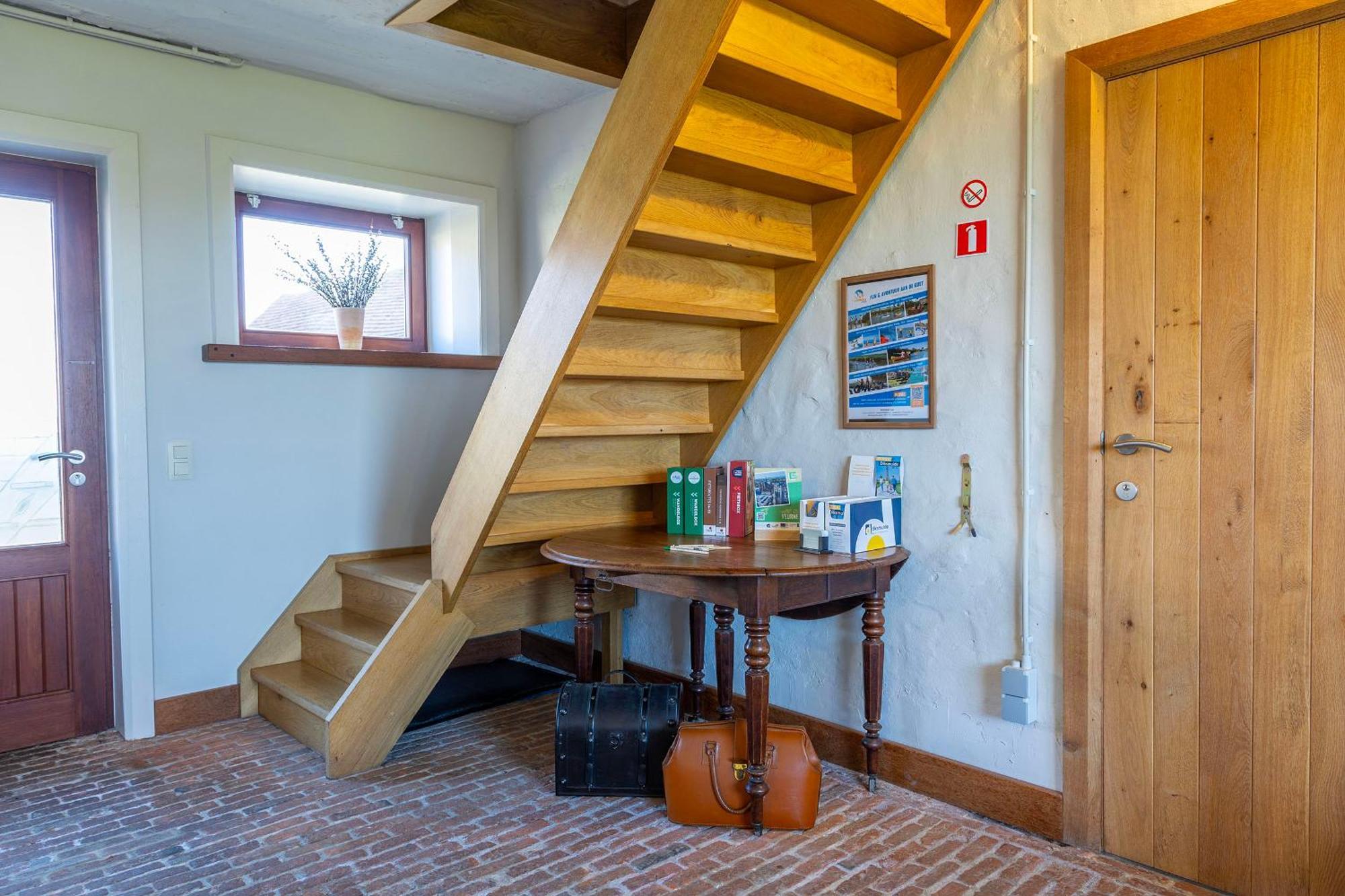 Holiday Home 'T Hof Der Witte Damen Veurne Kültér fotó